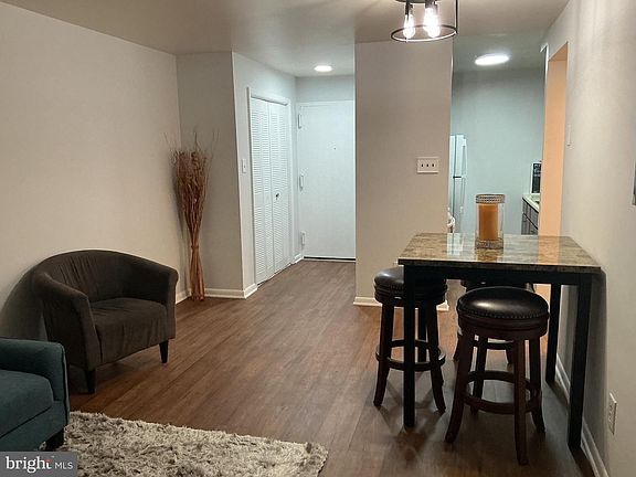 4th image of 4545 Macarthur Blvd NW APT G5