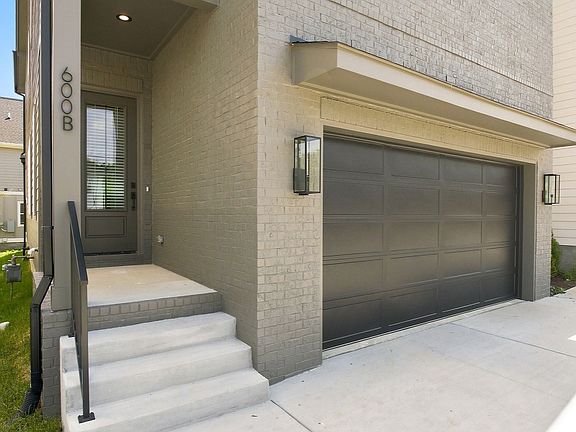 5th image of 600B Croley Dr