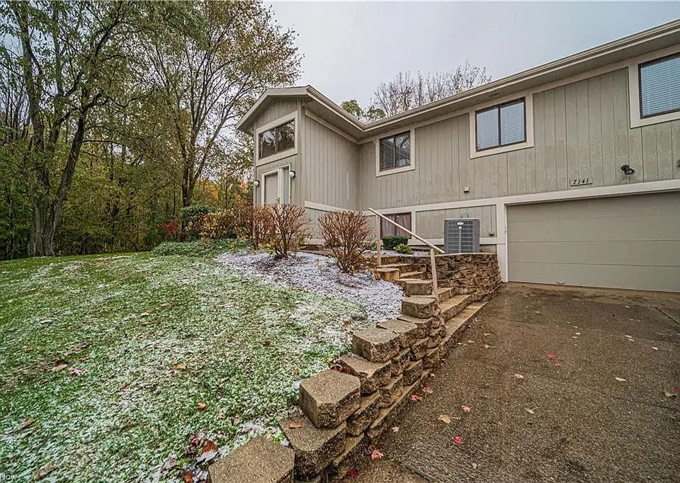 1st image of 7141 N Galahad Pl