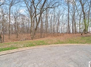 52 Sequoyah Trl, Cadiz, KY 42211