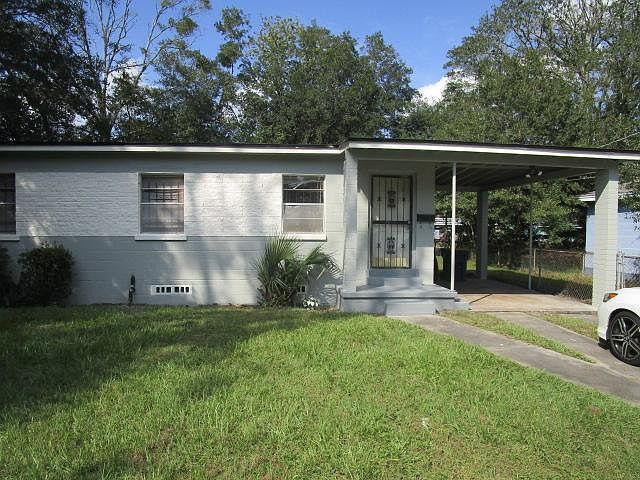 1st image of 2617 Larkspur Ave