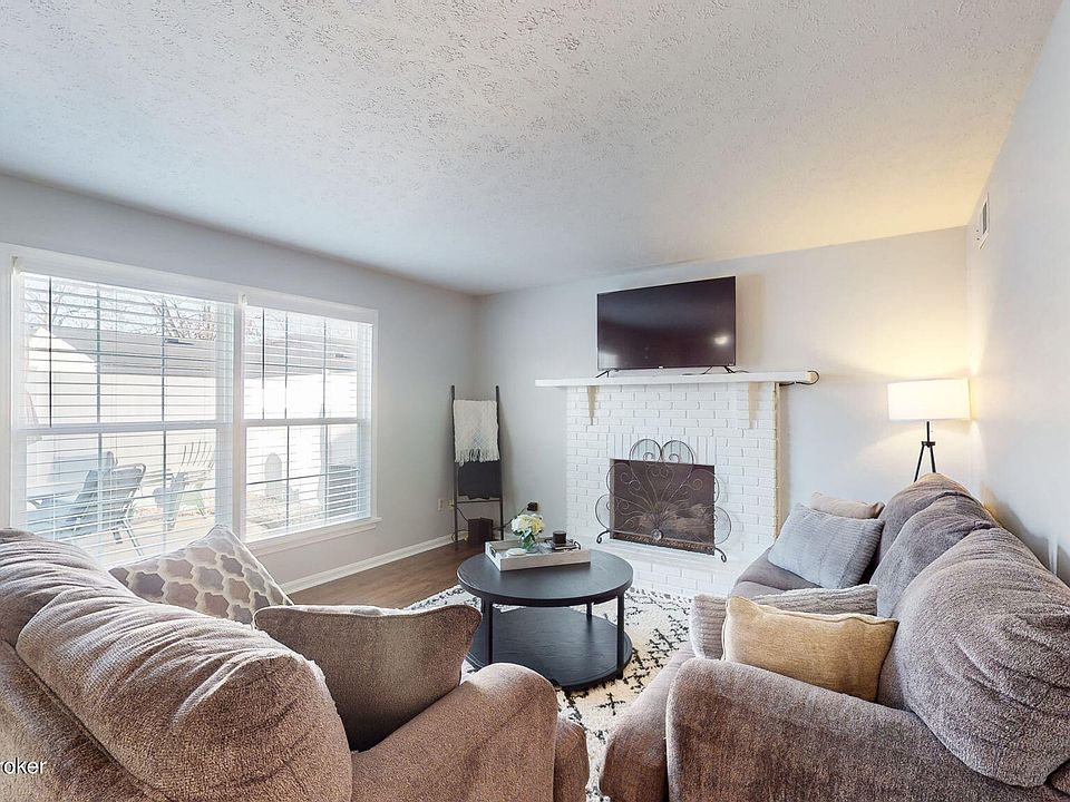 1326 Herr Ln, Louisville, KY 40222 Zillow