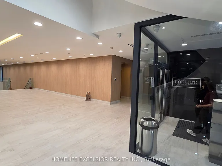 28 Ted Rogers Way #411 — Photo 3