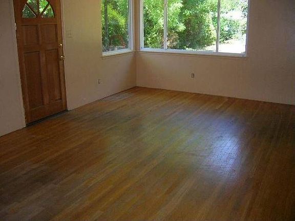 4th image of 8984 Coan Ln
