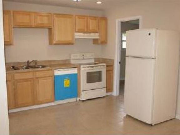 2nd image of 768 Renner Ave