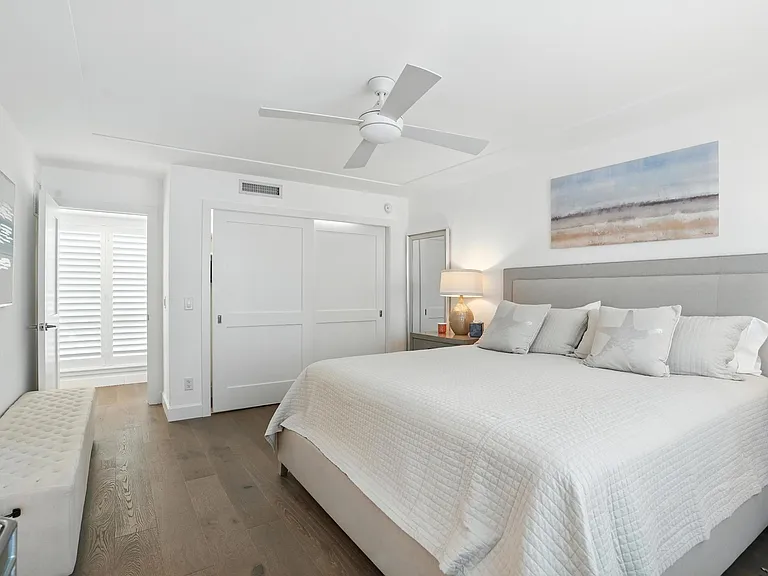 9517 Gulf Shore Dr #401 — Photo 7