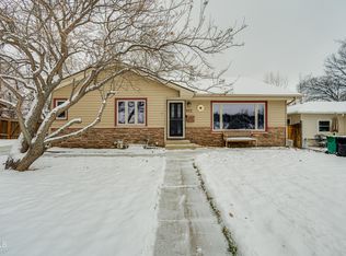 912 N 17th St, Bismarck, ND 58501