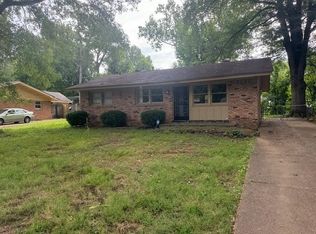 3292 Stella St, Memphis, TN 38127