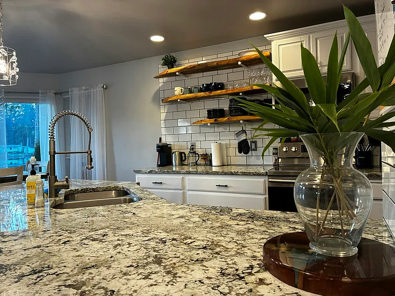 1151 E Trails End Dr — Photo 39