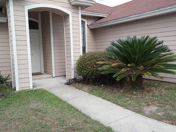 3rd image of 589 Fallen Timbers Dr