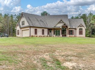 261 Millville Rd, Canton, MS 39046