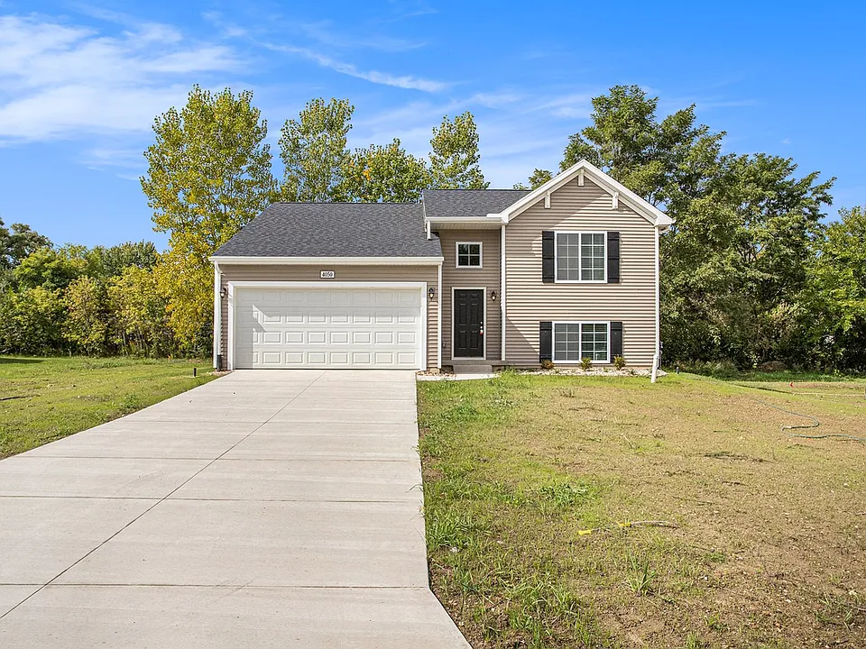 3143 Alder Dr SW