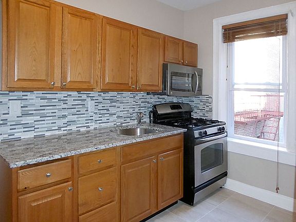 3rd image of 6045 Boulevard APT E7