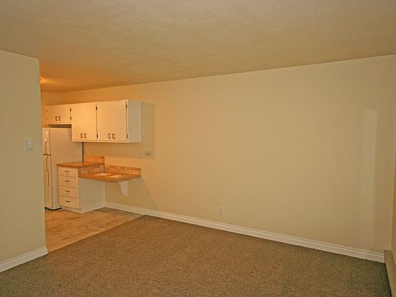 2nd image of 155 NW Jackson St APT 7