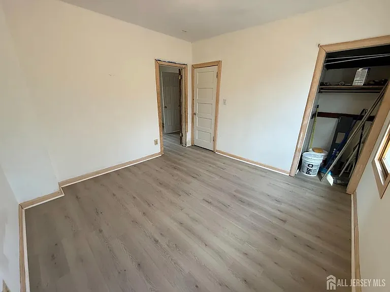 941 Felicia St — Photo 3