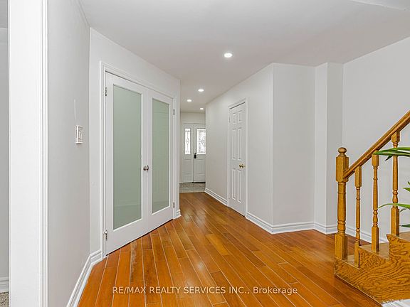 4th image of 67 Morton Way