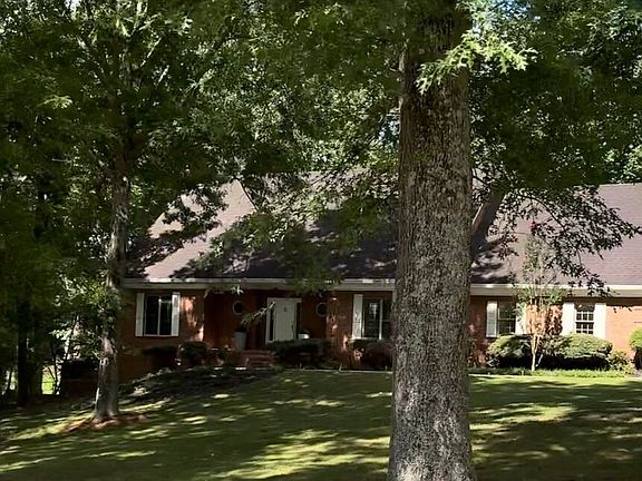 2nd image of 3410 Donegal Way