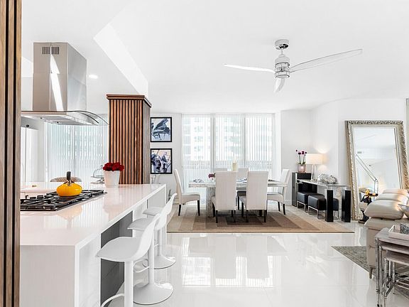 3rd image of 3535 S Ocean Drive #402