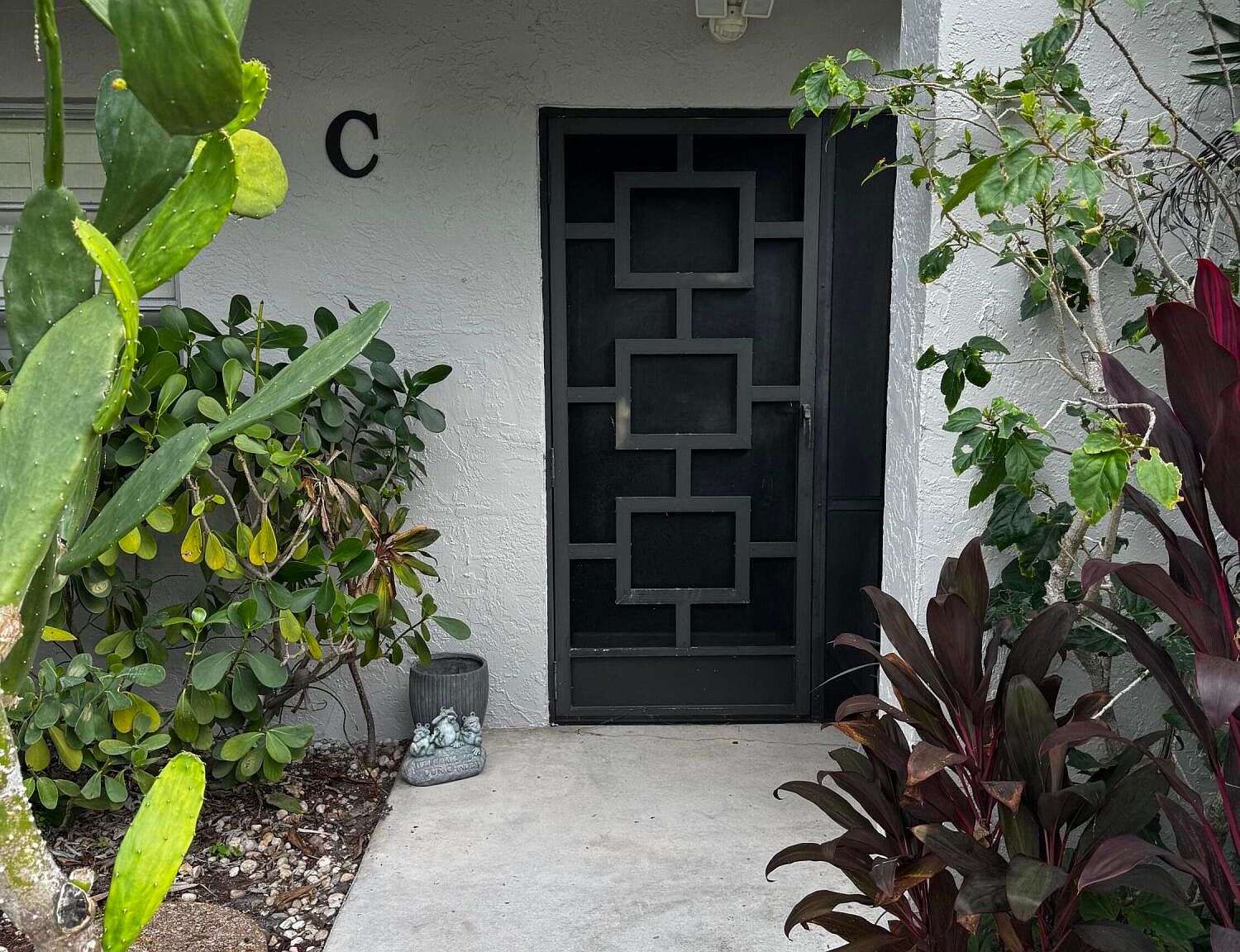 13192 Lucinda Palm Court #C