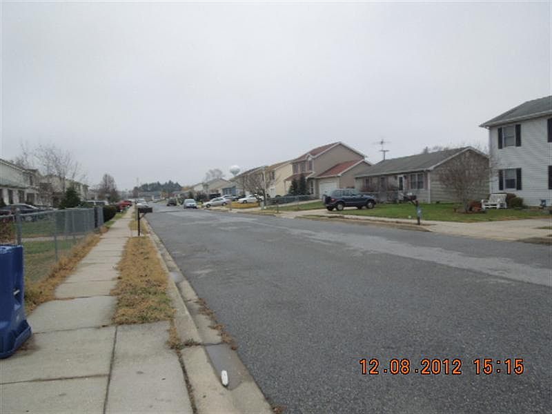 2nd image of 68 Harkins Dr