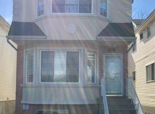 254 Lake Ave #B, Staten Island, NY 10303