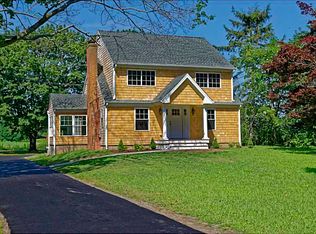 135 George St, Barrington, RI 02806