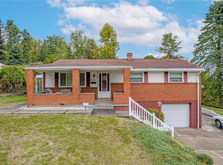 216 Parklane Dr, Braddock, PA 15104