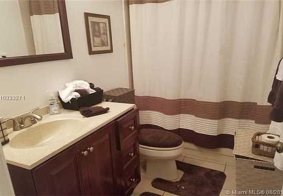 Home For Sale In Pga National