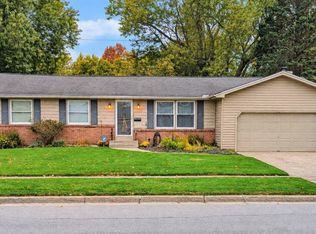 130 Treehaven Rd, West Seneca, NY 14224