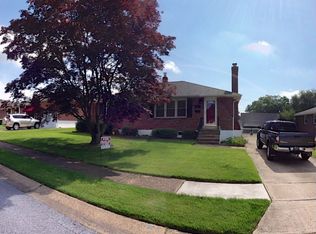 2421 W Parris Dr, Wilmington, DE 19808
