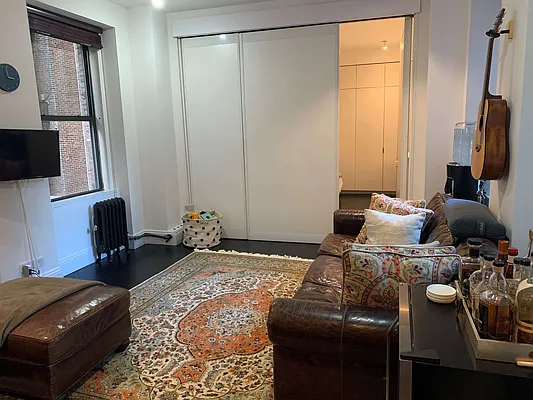 Rented by Owner | media 11