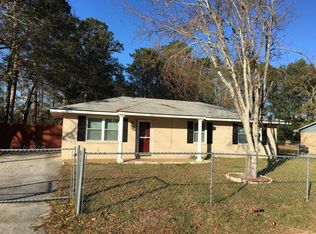 154 Becky St, Hinesville, GA 31313