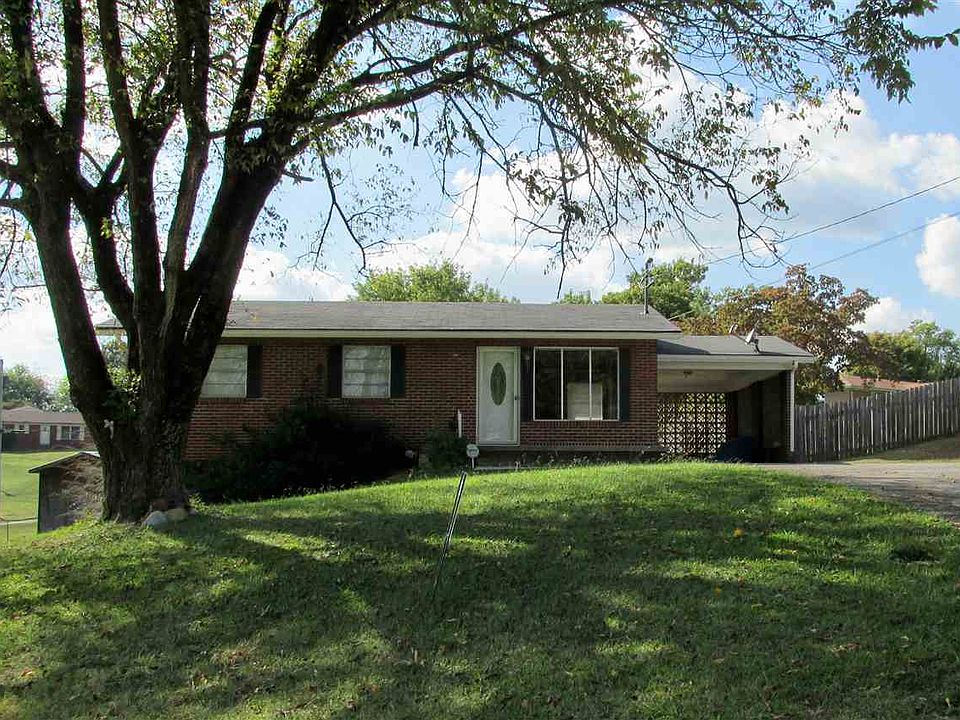 1st image of 5763 Woods Dr