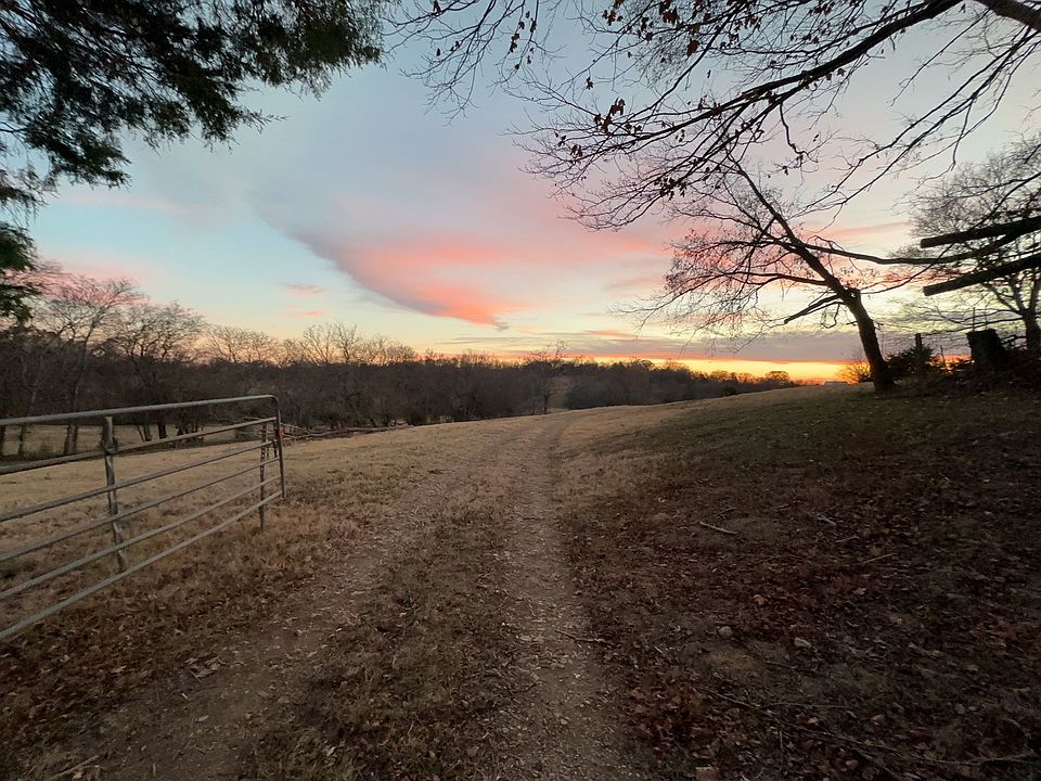 124 Chipman Rd, Bethpage, TN 37022 MLS 2595598 Zillow