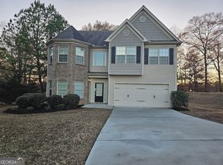 1225 Saint James Pl, Loganville, GA