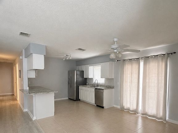 3rd image of 27144 Snapper Creek Ln