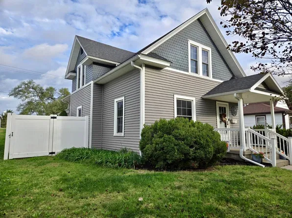 612 N Chestnut St, Beloit, KS 67420
