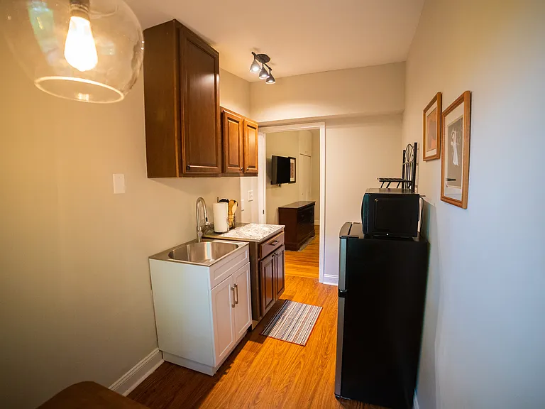 801 E Marion St — Photo 18