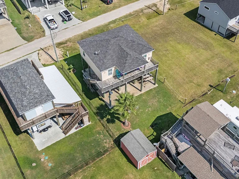 Ocean Tide Dr — Photo 41