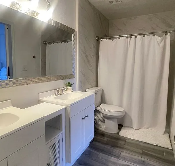 1718 Silver Creek Ct #102 — Photo 17