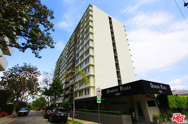 2nd image of 818 N Doheny Dr APT 502
