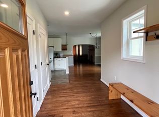 3361 Annandale Rd, Falls Church, VA 22042