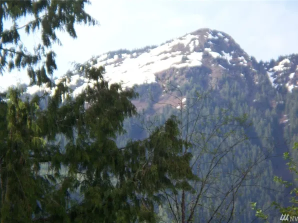7141 Rainier Way, Glacier, WA 98244