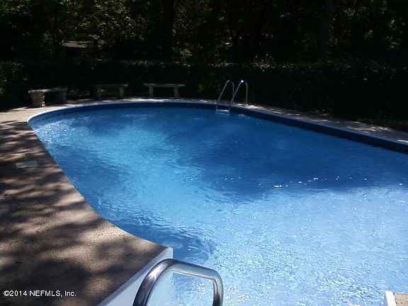 2nd image of 3647 Ledbury Dr E