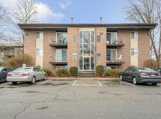 1281 Lawrence St #A-4, Lowell, MA 01852