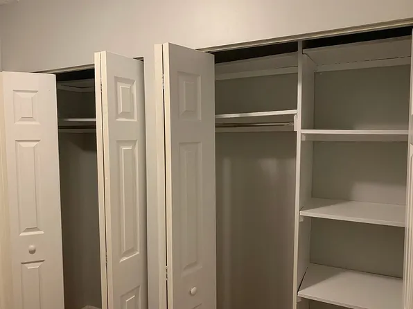 5500 Holmes Run Py Unit 703, Alexandria, VA 22304