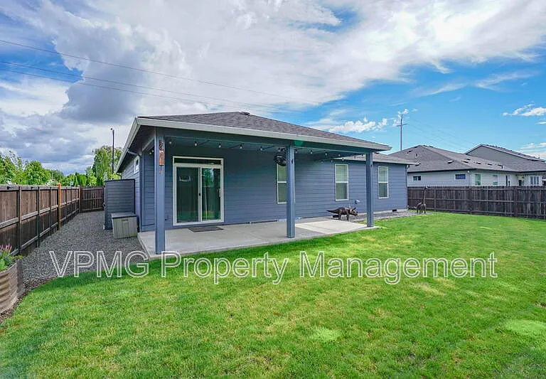 604 NW 25th Way — Photo 41