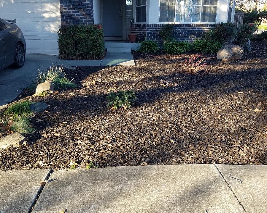 2nd image of 199 Valencia Way