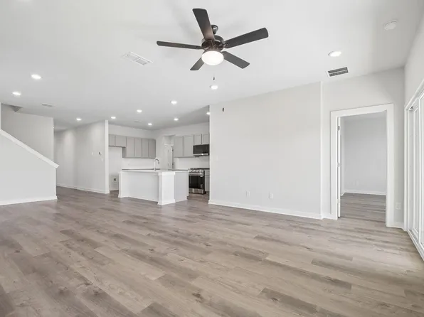 13408 Derby Ride Dr, Buda, TX 78610