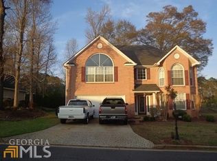 195 Olympic Dr, Fayetteville, GA 30215